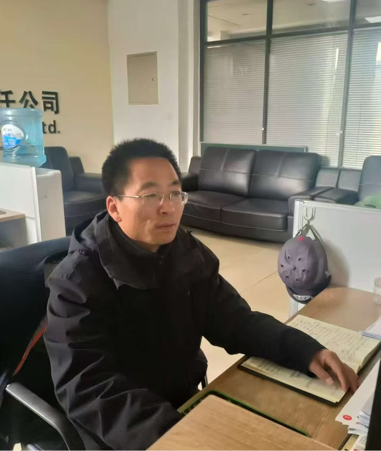 中共平凉市基础产业投资集团有限公司委员会关于对2025年度“产投榜样”进行公示的公告(图2)